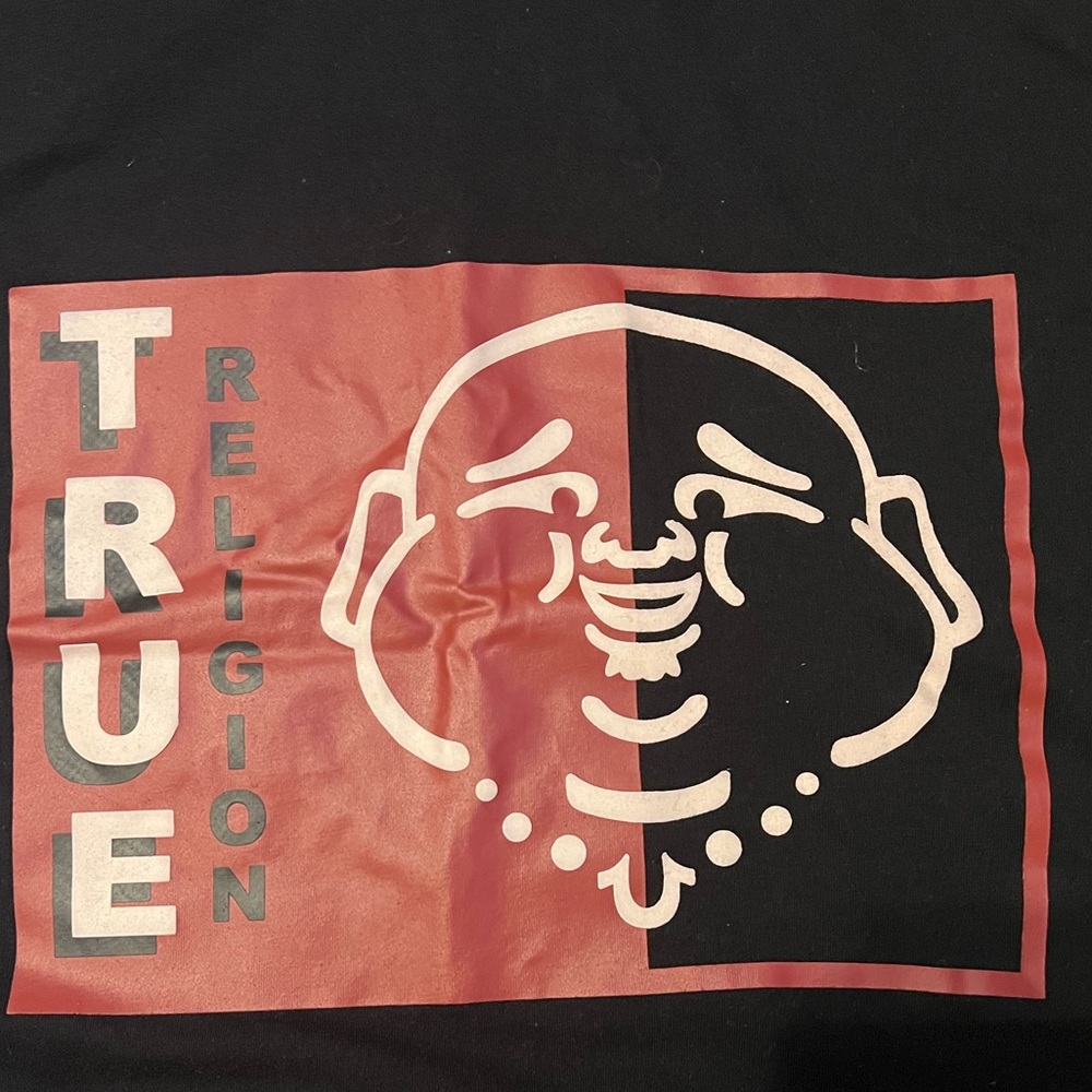 True Religion - Picture 2 of 3